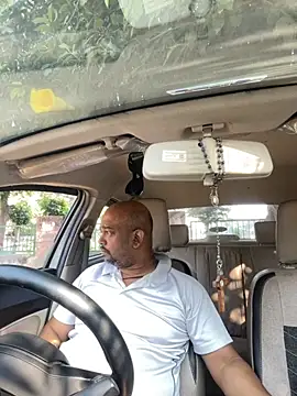 Dick 6inches online show from October 26, 2025, 3:34 am