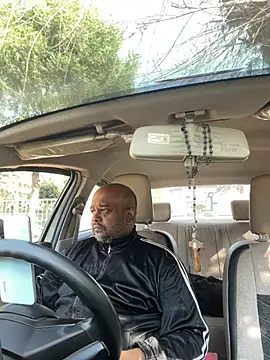 Dick 6inches online show from March 1, 2026, 4:14 am