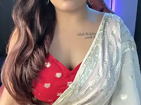 shanayaaa 1 online show from September 21, 2025, 6:42 pm