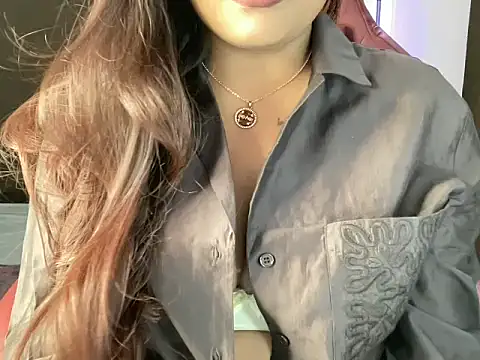 shanayaaa 1 online show from December 5, 2025, 6:48 pm