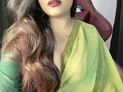 Snapshot of shanayaaa_1 chatting on June 30, 2026, 7:15 pm shanayaaa 1 online show from June 30, 2026, 7:15 pm