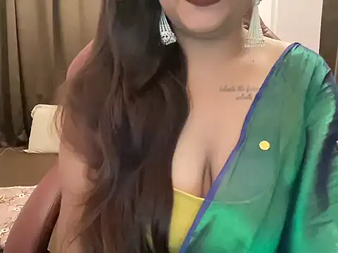 Snapshot of shanayaaa_1 chatting on July 23, 2026, 7:23 pm shanayaaa 1 online show from July 23, 2026, 7:23 pm