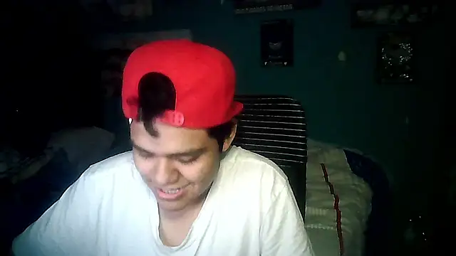 Snapshot of Valesh20 chatting on September 24, 2025, 11:52 pm Valesh20 online show from September 24, 2025, 11:52 pm