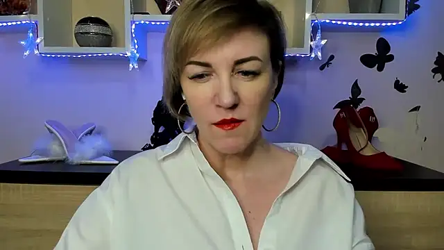 feliziaDesire online show from February 3, 2025, 8:46 am