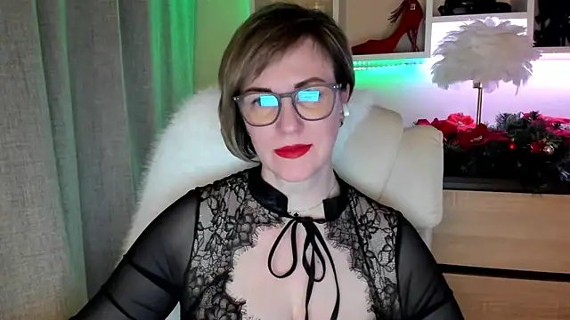 feliziaDesire online show from December 22, 2025, 7:55 pm