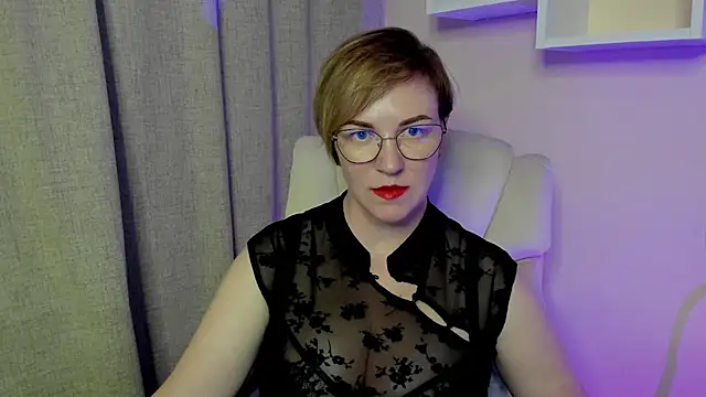 Snapshot of feliziaDesire chatting on July 5, 2026, 3:41 pm feliziaDesire online show from July 5, 2026, 3:41 pm