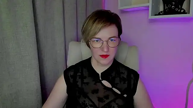 Snapshot of feliziaDesire chatting on July 12, 2026, 12:07 pm feliziaDesire online show from July 12, 2026, 12:07 pm