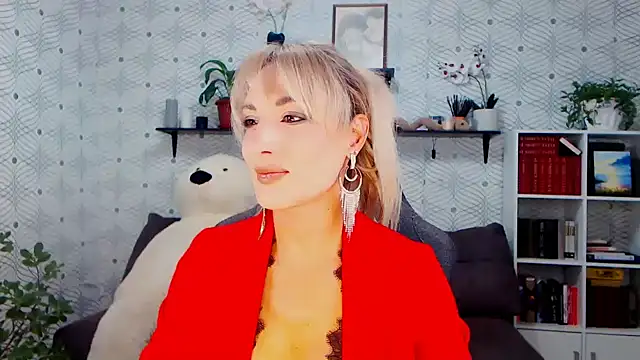 Snapshot of MillaXQueen chatting on September 26, 2025, 11:14 am MillaXQueen online show from September 26, 2025, 11:14 am