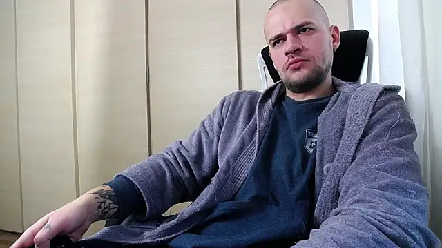 Snapshot of FindomJason chatting on December 14, 2024, 6:56 am FindomJason online show from December 14, 2024, 6:56 am