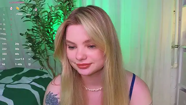 Hottie Jane online show from March 22, 2025, 6:03 pm