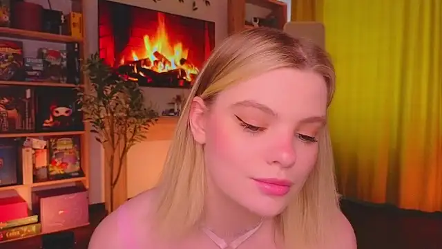 Hottie Jane online show from May 10, 2026, 10:42 am