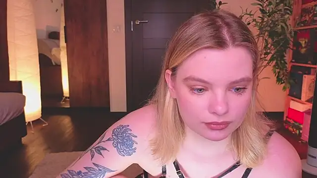 Snapshot of Hottie_Jane chatting on July 3, 2026, 11:38 am Hottie Jane online show from July 3, 2026, 11:38 am