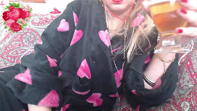 martachatte online show from February 14, 2025, 11:53 am