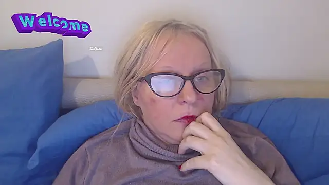martachatte online show from February 23, 2025, 7:22 am