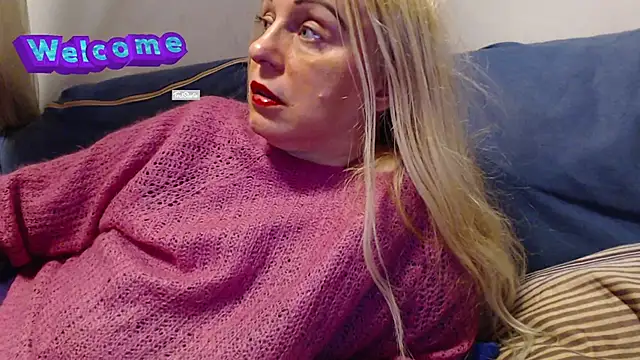 martachatte online show from March 2, 2025, 6:30 pm