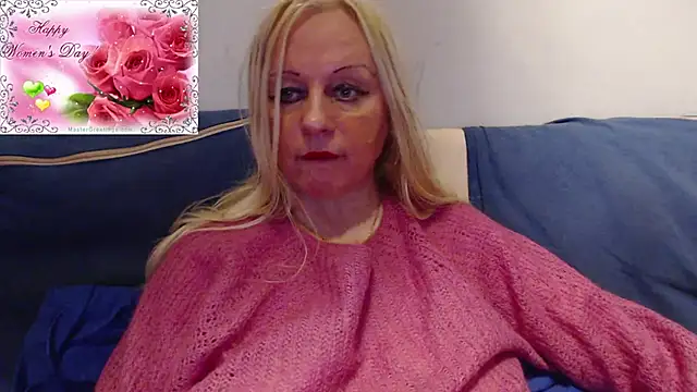 martachatte online show from March 8, 2025, 10:24 pm