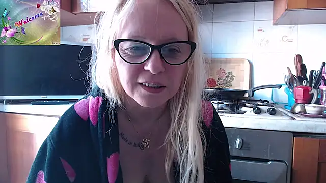 martachatte online show from September 15, 2025, 7:30 am