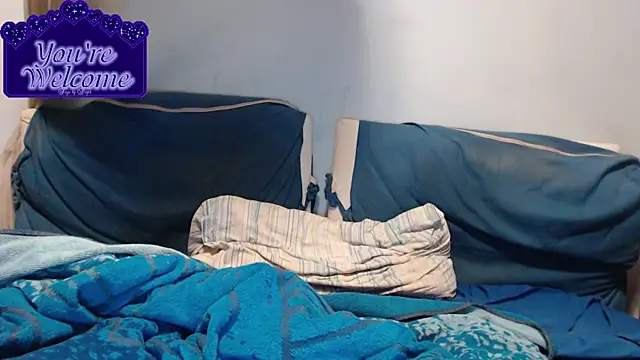 martachatte online show from February 15, 2026, 7:54 pm