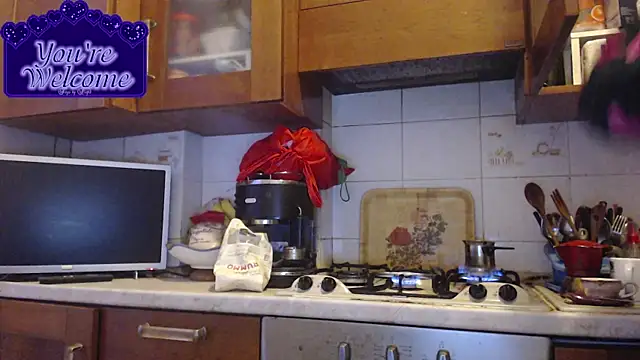 martachatte online show from March 28, 2026, 4:56 am