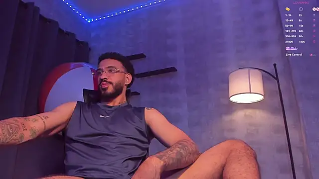 JesusOne online show from November 21, 2025, 4:38 pm