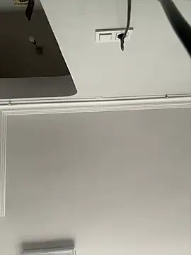 Snapshot of strange6696 chatting on January 17, 2025, 7:41 am strange6696 online show from January 17, 2025, 7:41 am