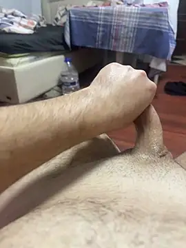 Snapshot of strange6696 chatting on November 8, 2025, 4:40 pm strange6696 online show from November 8, 2025, 4:40 pm