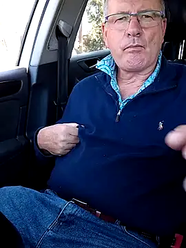 stiffandlubedxh online show from January 17, 2025, 2:29 am