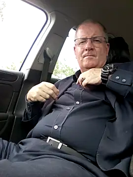 stiffandlubedxh online show from January 20, 2025, 2:22 am