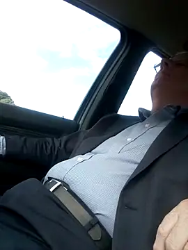 stiffandlubedxh online show from February 2, 2025, 9:45 pm