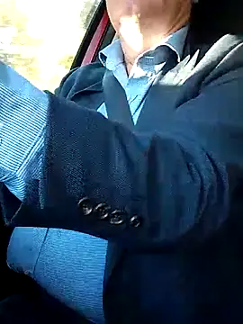 stiffandlubedxh online show from October 8, 2025, 9:01 pm