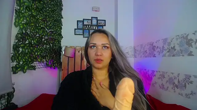 paula brausin online show from February 9, 2025, 12:17 am