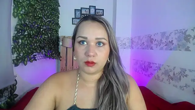 paula brausin online show from February 10, 2025, 8:31 pm