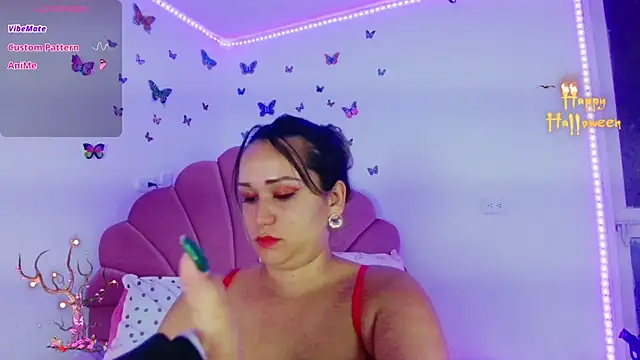 paula brausin online show from October 27, 2025, 9:52 pm