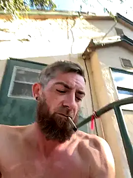 mandjpuff2 online show from October 8, 2025, 3:53 pm