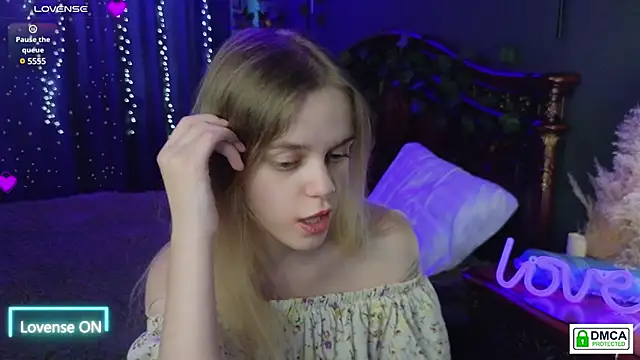lady bellaa online show from February 11, 2025, 10:37 am