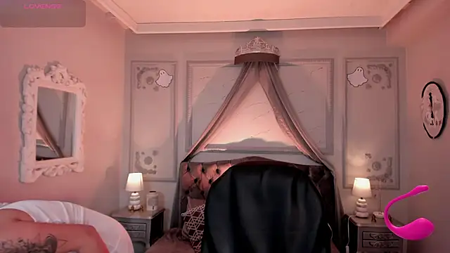 maggietime online show from October 22, 2025, 9:03 pm