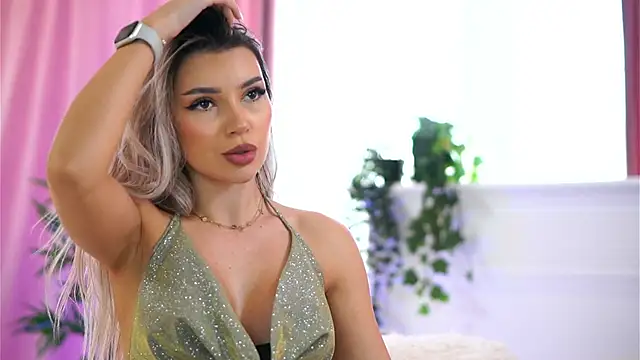 Snapshot of ArtTeasee chatting on January 27, 2025, 1:52 pm ArtTeasee online show from January 27, 2025, 1:52 pm