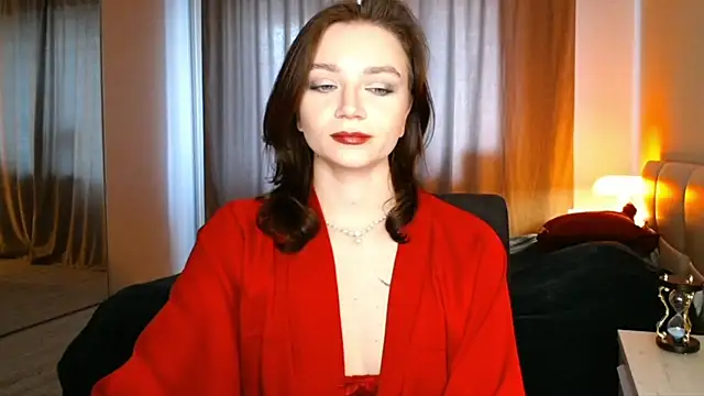 Snapshot of Shadow_Passion chatting on February 24, 2025, 7:33 am Shadow Passion online show from February 24, 2025, 7:33 am