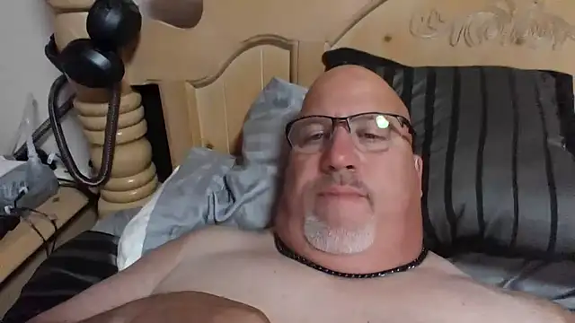 Bigbear0563 online show from September 28, 2025, 7:03 am