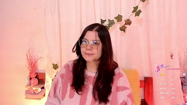 Mey moon online show from March 6, 2025, 3:57 am