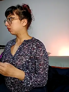 Piafisher1 online show from November 8, 2025, 1:17 am