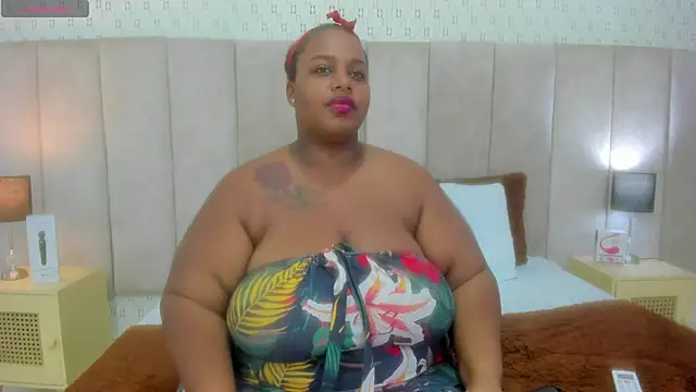 KiaraBrownn online show from February 12, 2025, 11:40 am