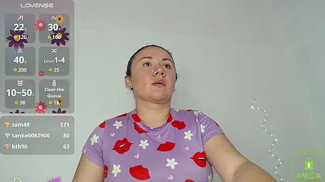 Snapshot of Luci_flores chatting on February 16, 2025, 5:04 am Luci flores online show from February 16, 2025, 5:04 am