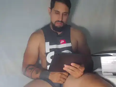 sebasx412 online show from February 5, 2025, 2:29 am