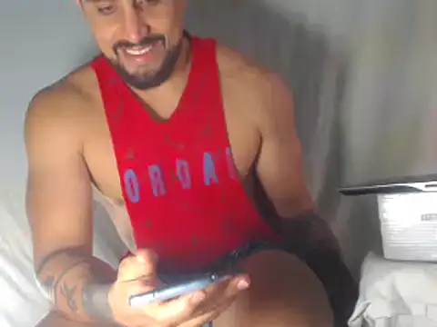 sebasx412 online show from November 24, 2025, 8:52 pm