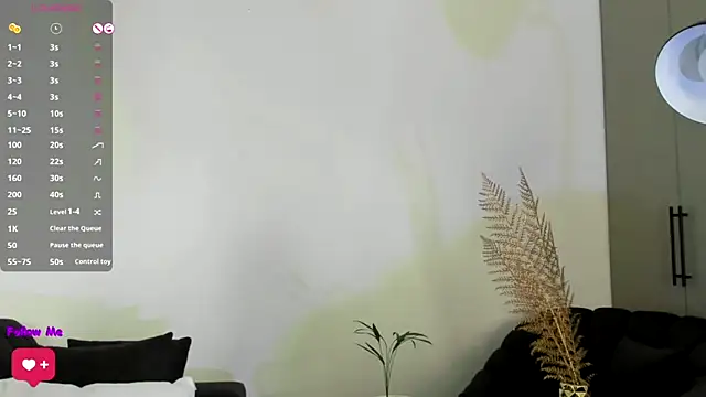 Isabellacharm online show from January 10, 2025, 7:43 pm