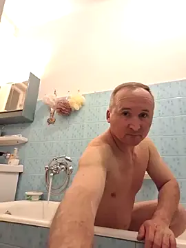 BlondeMisi online show from April 3, 2026, 7:23 pm