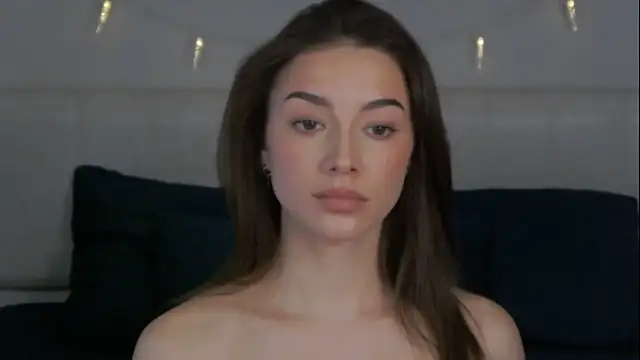 sinthiaroze online show from December 21, 2024, 6:12 pm