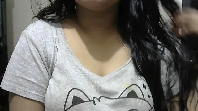 Snapshot of Bengalisexygirl chatting on June 18, 2026, 1:39 am Bengalisexygirl online show from June 18, 2026, 1:39 am