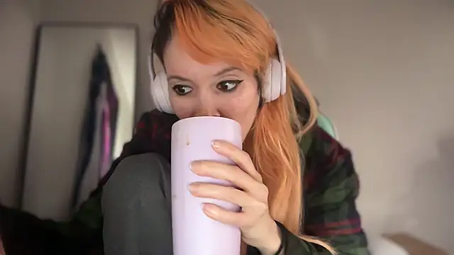 FRRANNKIE online show from February 22, 2026, 12:58 pm